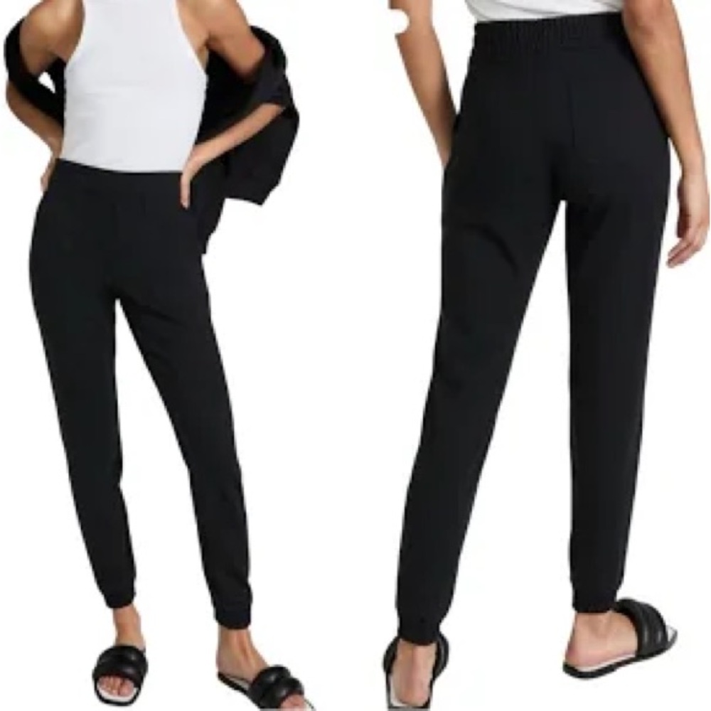SPANX: BLACK JOGGER